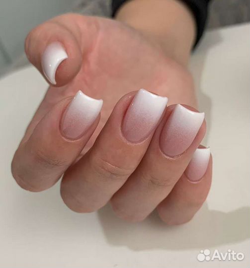 Маникюр и педикюр на дому