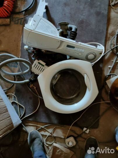 Стиральная машинка аристон в разборе автомат все