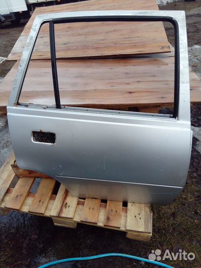 Дверь задняя правая daewoo nexia