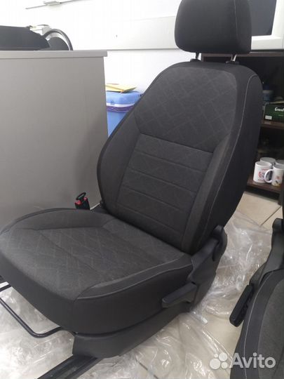 Сиденье переднее левое для VW Polo 6 Liftback 2021