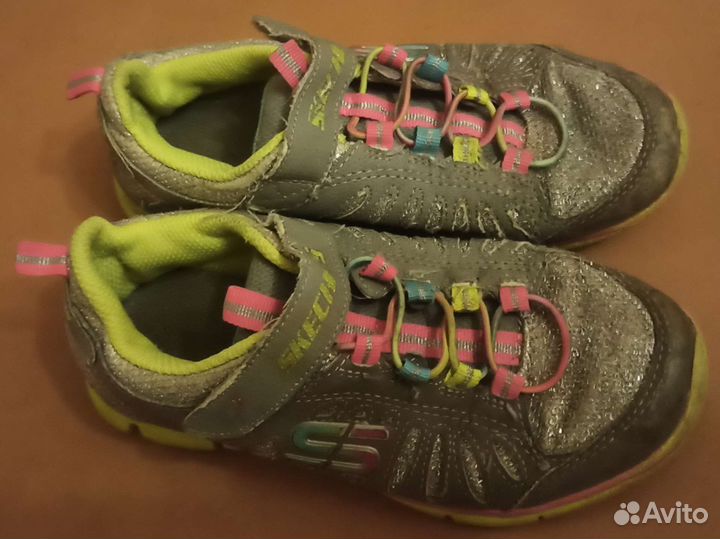 Кроссовки Skechers для девочки 30