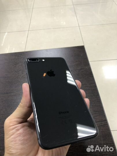Телефон iPhone 8 plus