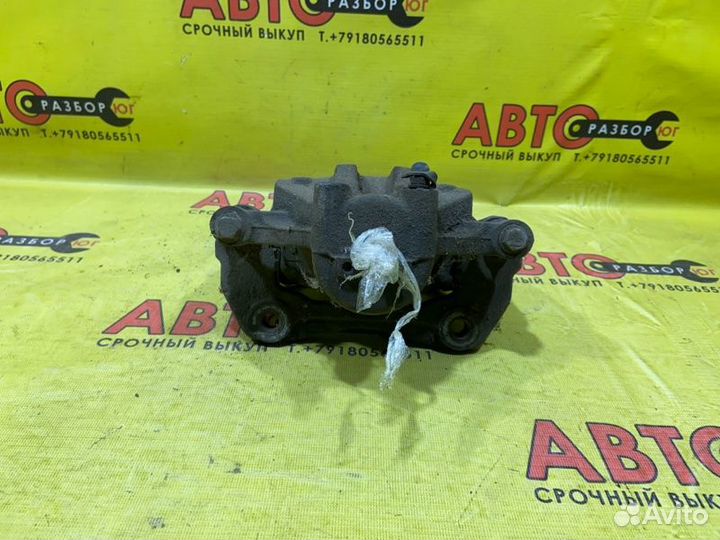 Суппорт передний левый Hyundai I30 G4FA 2010