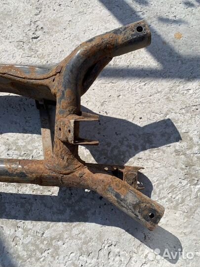 Балка задняя Mitsubishi Lancer CY 4B10 2008