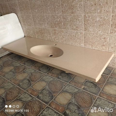Столешница из искусственного камня