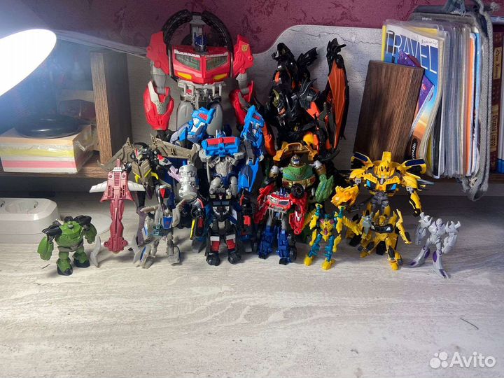 Игрушки трансформеры от hasbro