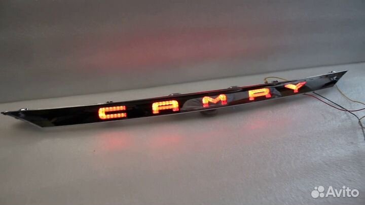 Toyota Camry 70 LED Планка на заднюю дверь L5LM8