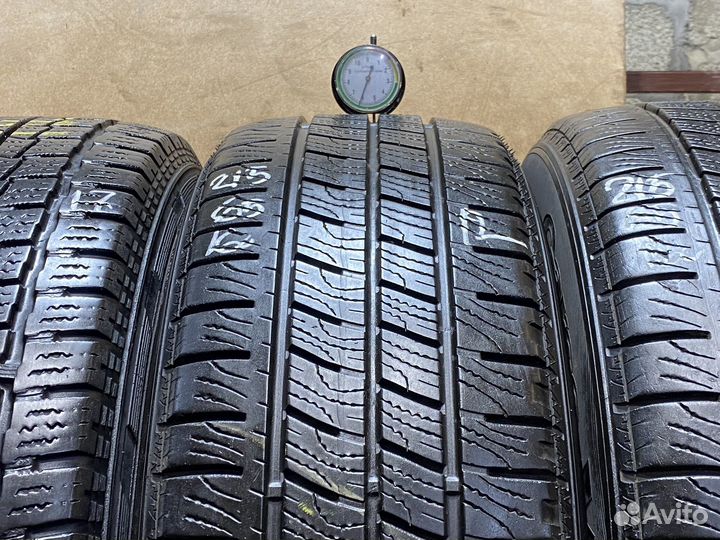 Goodyear Cargo Vector 2 215/65 R16C