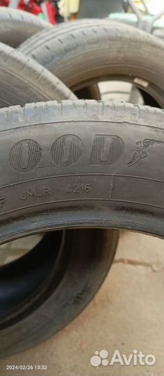 Goodyear EfficientGrip Performance 205/55 R16