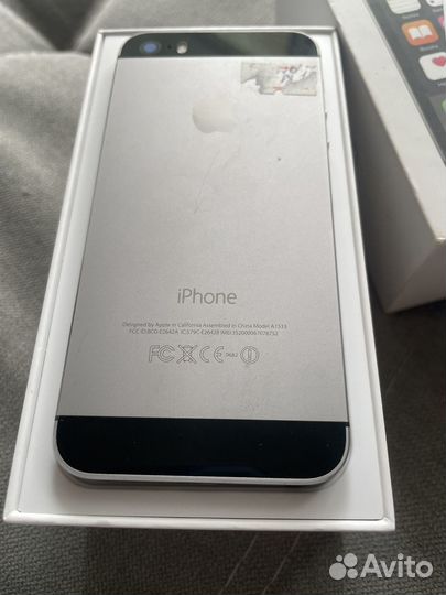 Телефон iPhone 5s