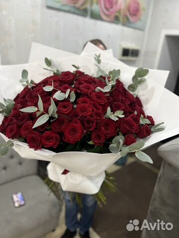 Цветы 101 роза красные розы с эвкалиптом доставка