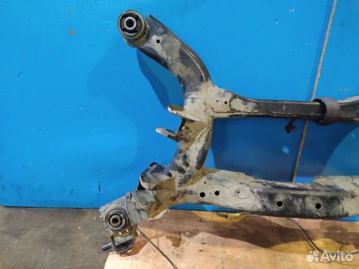 Подрамник задний Nissan Teana J31 2000-2007