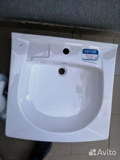 Раковина в ванную комнату подстралнуюмашнкуна 60