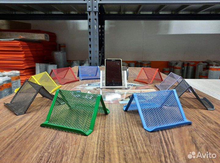 Подставка для телефона металлическая