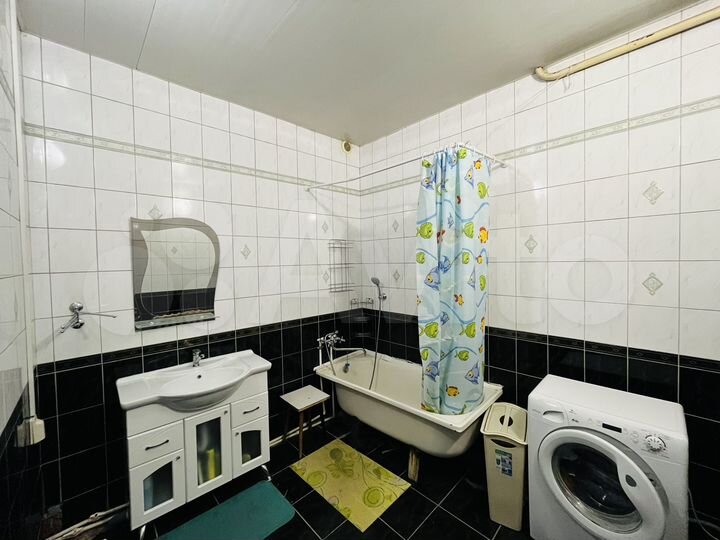 Дом 212 м² на участке 6 сот.