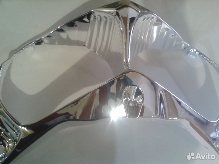 Восстановление отражателей фар в вакууме алюминием