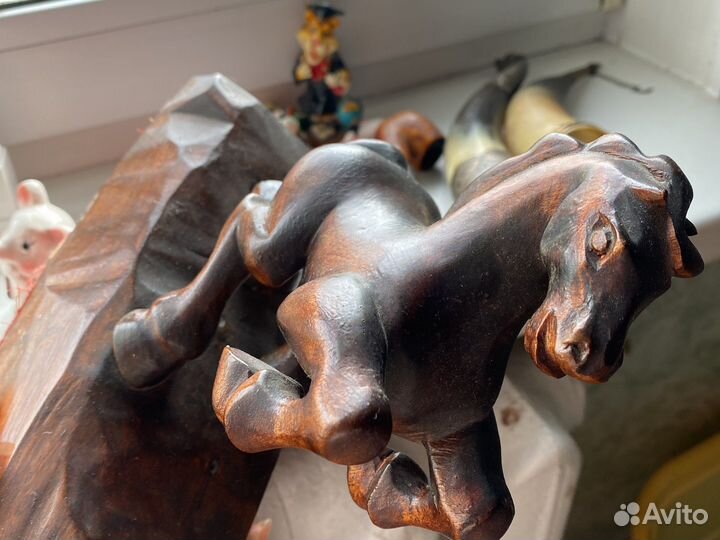 Статуэтки ссср,бюст ленина,деревянная лошадь