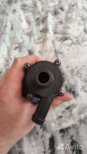 Дополнительная помпа лунфэй