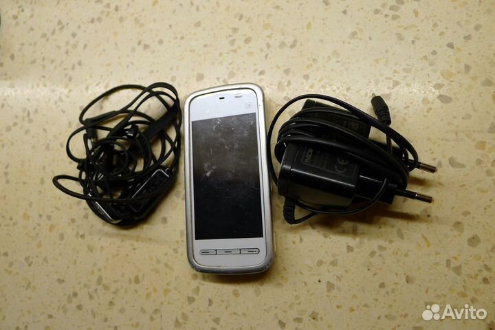 Nokia 5230