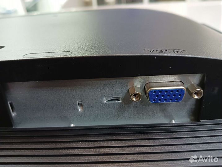 Монитор 20 Acer V206HQL VGA 1600х900