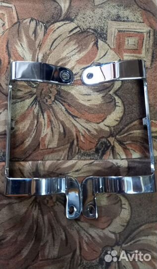 Крепеж для ветрового стекла на Yamaha V Star 1300