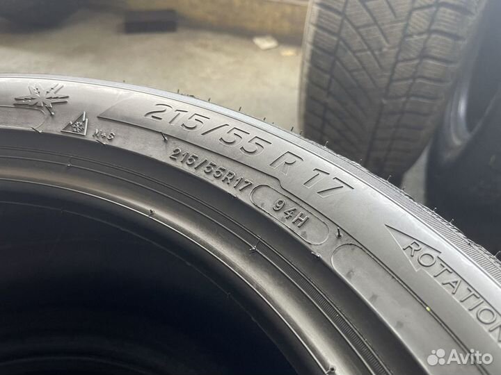 Michelin Alpin 5 215/55 R17 H