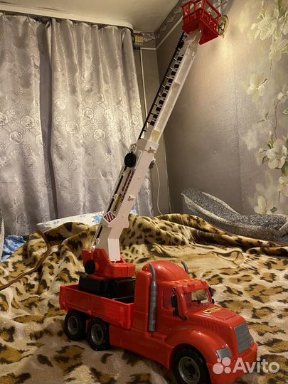 Пожарный автомобиль Wader Майк, 82см