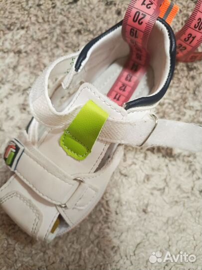 Сандалии детские для мальчиков 24