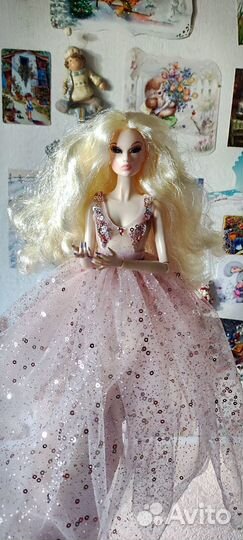 Сирена, Mizi, Мизи