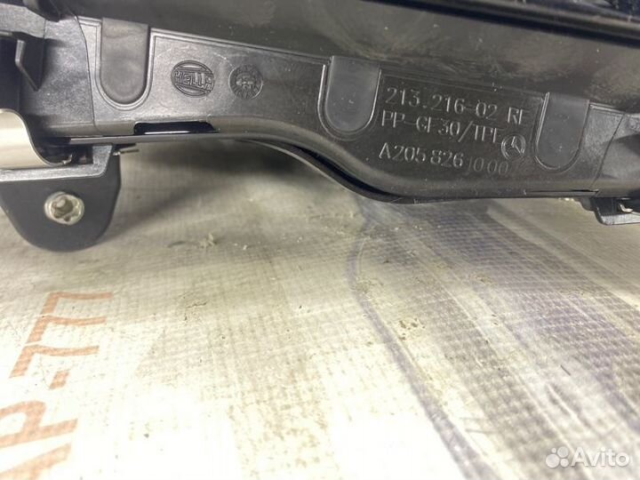 Фара передняя правая Mercedes Benz C-Class A205