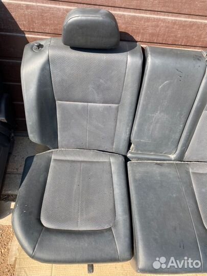 Сиденья комплект Nissan X-Trail T31 MR20 2008