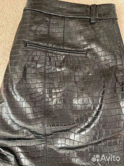 Кожаные шорты zara 30 размер