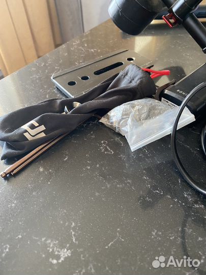 Рабочий DJI Ronin-M с дефектиком