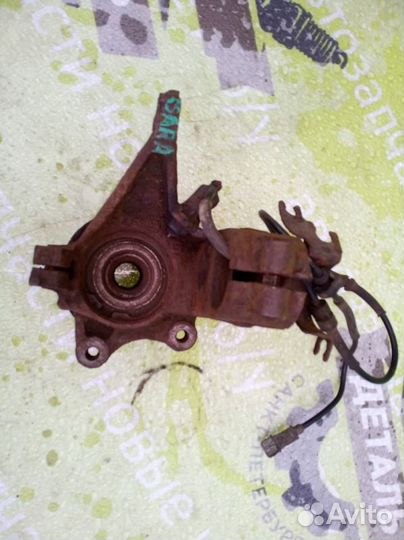 Ступица цапфа кулак левая Citroen Xsara 1 лифтбек