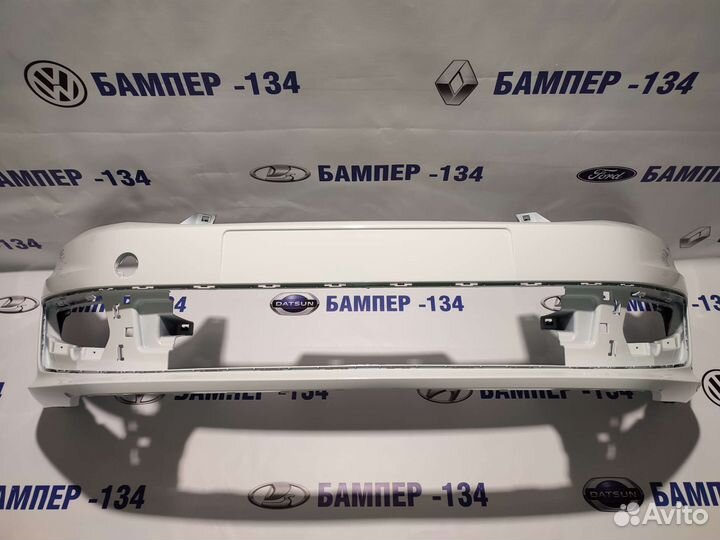 Бампер передний volkswagen polo седан Белый