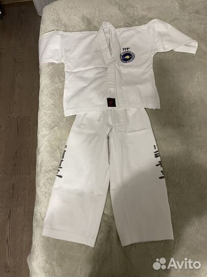 Кимоно для тхэквондо 134