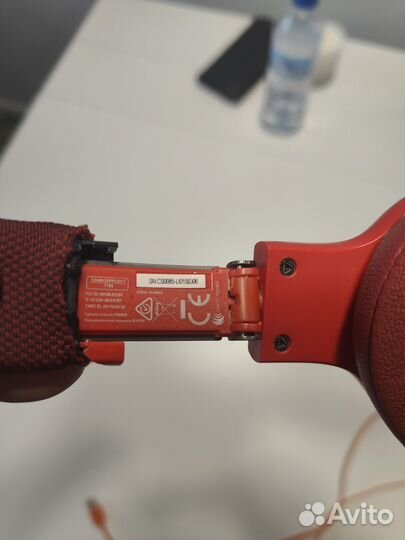 Беспроводные наушники JBL Е45В на запчасти