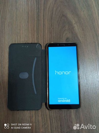 Телефон Huawei honor 7c