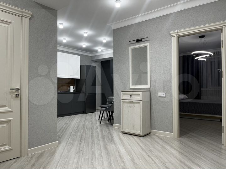 2-к. квартира, 73 м², 8/8 эт.