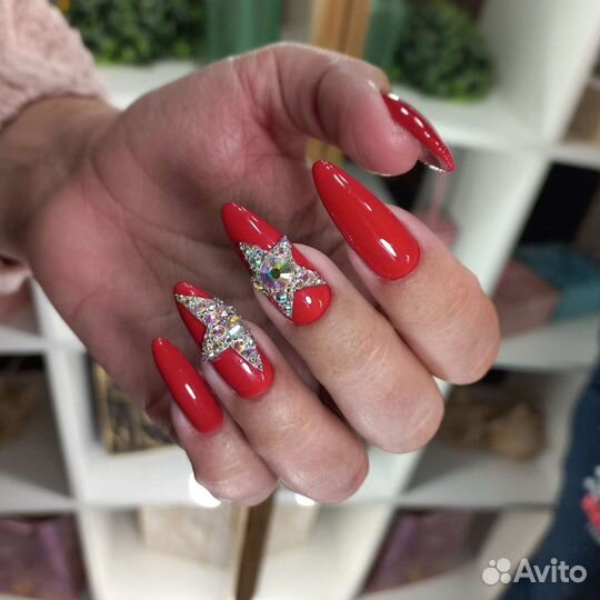 Наращивание ногтей