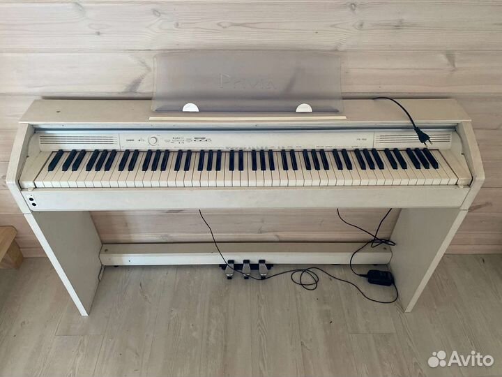 Цифровое пианино