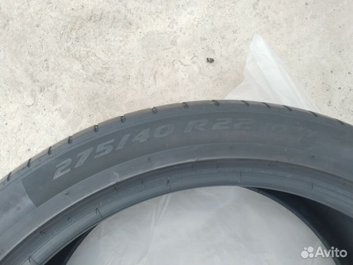 Pirelli P Zero 275/40 R22 и 315/35 R22 111Y