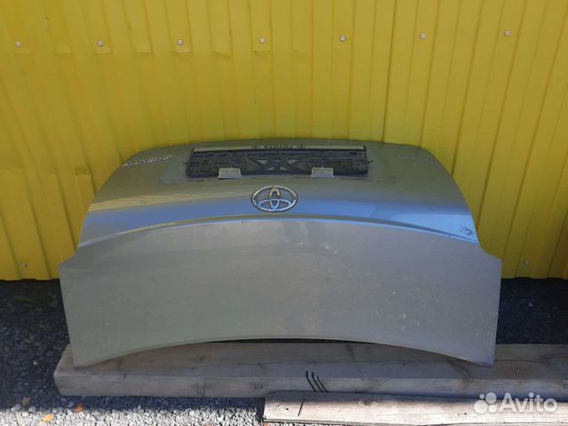 Багажник Avensis седан