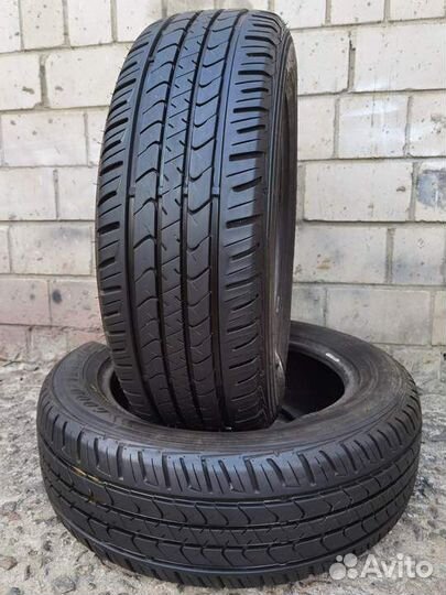 Goodyear EfficientGrip SUV 215/60 R17 96H
