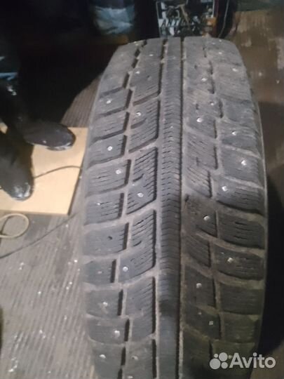 Kumho 722 205/60 R16