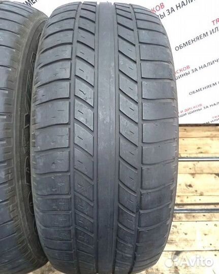 Goodyear Wrangler AT 255/60 R18