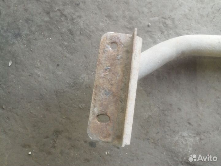 Фаркоп на ваз 2110