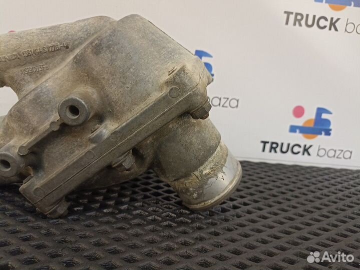 1381494 Корпус термостата