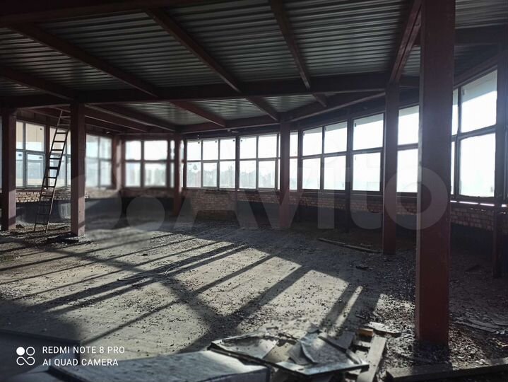 Свободного назначения, 305 м²