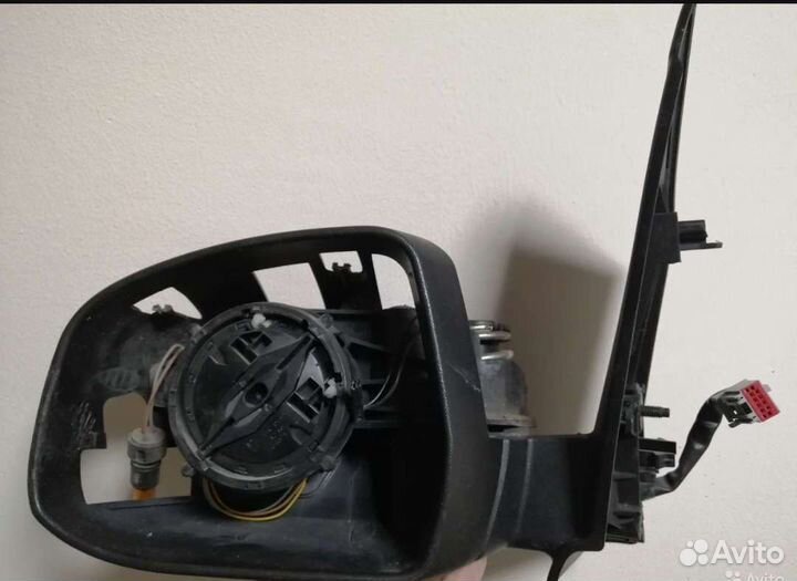 Зеркало Левое Ford Focus 2 2008-11 запчасти